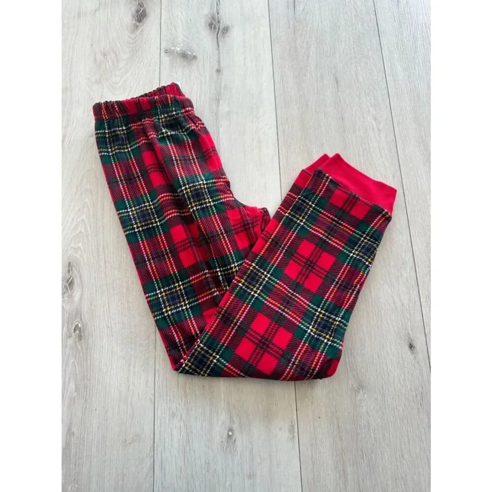 The Children’s Place Plaid Microfleece Pajamas Red 7/8 NWT IN PACKAGE